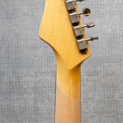 Maghini Guitars Skylark Light Jade Metallic image 9