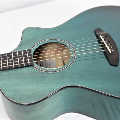 Breedlove Oregon Concert CE LTD Myrtlewood Mojito image 14