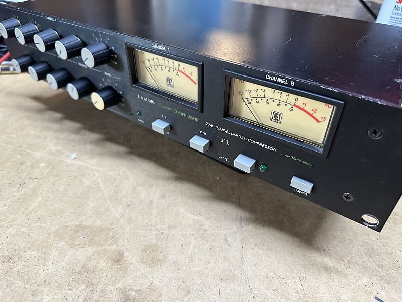 LA Audio Classic CL2 Compressor Dual Channel Limiter - Urei 1176/ 1178/  dbx165 - NICE!