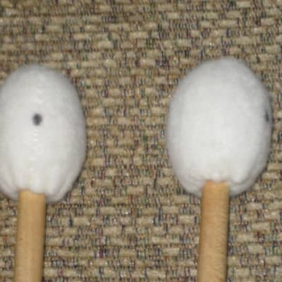 ONE pair new old stock Regal Tip 607SG, GOODMAN # 7 BRILLIANT STACCATO TIMPANI MALLETS - hard oval core covered with oval shaped cream-ish damper white felt, hard rock maple handles / shaft (includes packaging) image 7