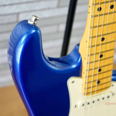 Fender American Ultra Stratocaster with Maple Fretboard - Cobra Blue image 6