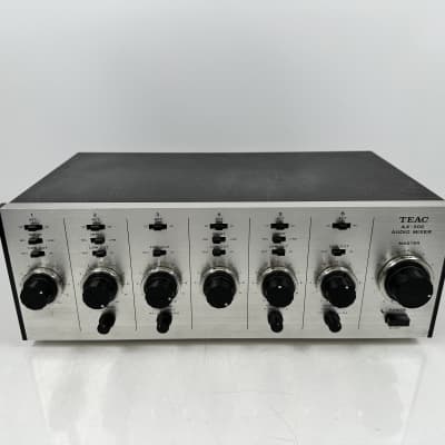 特価 TEAC 8チャンネルミキサー MODEL 1 MIXDOWN UNIT TEAC 8チャンネルミキサー MODEL 1 MIXDOWN UNIT
