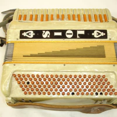 AS IS Lois Accordion, Pearl w/ Case image 11