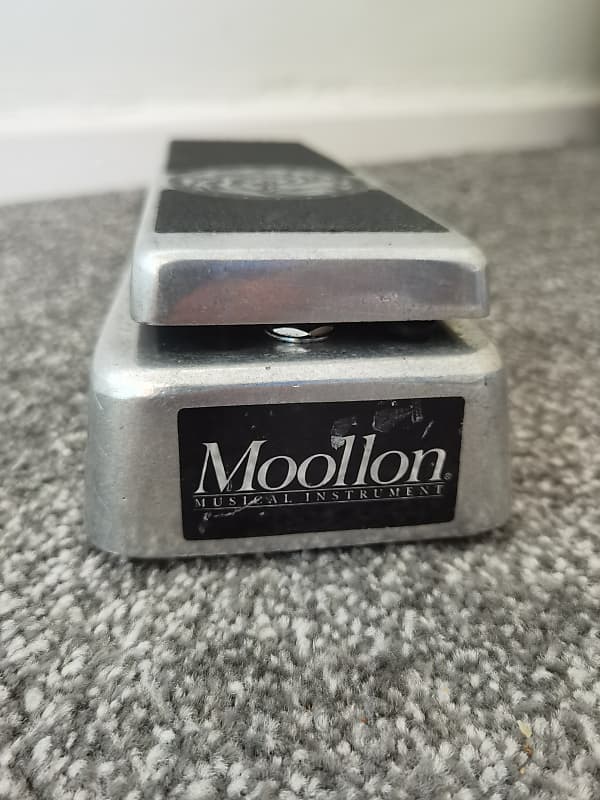 Moollon VINTAGE WAH 初期型 レア 美品 Moollon Vintage wah - Silver | Reverb