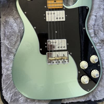 Fender American Professional II | Reverb