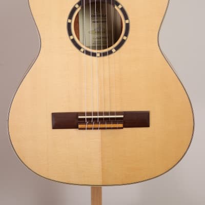 Ortega Family Series R121 3/4 Size Acoustic Guitar - Natural image 3