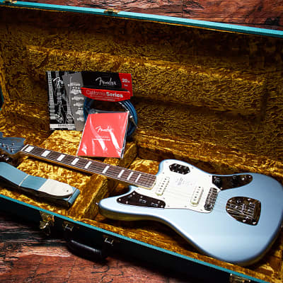 Fender Traditional II Late 60s Jaguar Made in Japan  2023 -  Ice Blue Metallic image 1