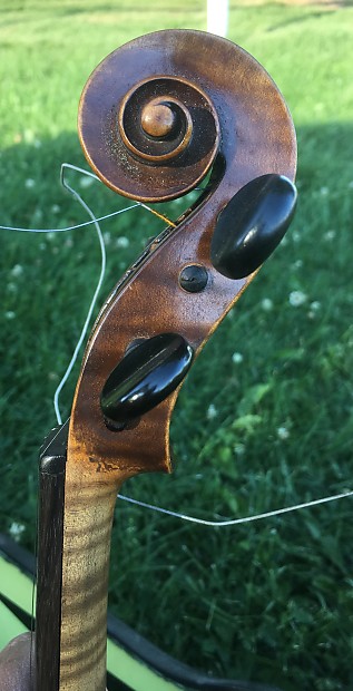 Joseph guarnerius shop violin 1736