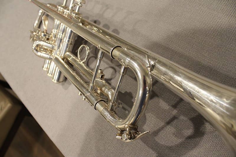 Bach Stradivarius Bb Trumpet 37 Very Early Elkhart 1965 Bach Stradivarius Bb Trumpet 37 Very Early Elkhart 1965