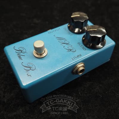 MXR Blue Box Script ブルーボックス オクターブファズ MXR® BLUE BOX™ FUZZ - Dunlop