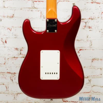 Squier Classic Vibe 60's Stratocaster Electric Guitar Candy Apple Red image 7