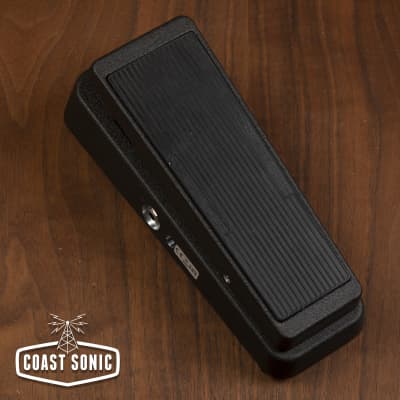 Dunlop Cry Baby Standard Wah image 2