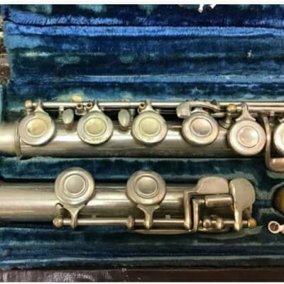 F.E. Olds Ambassador flute Silver with case, made in USA, Acceptable Condition image 3