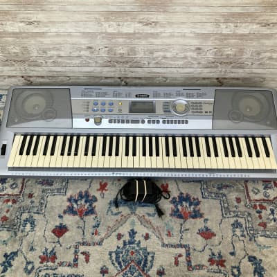 Used Yamaha DGX-202 61-key Keyboard