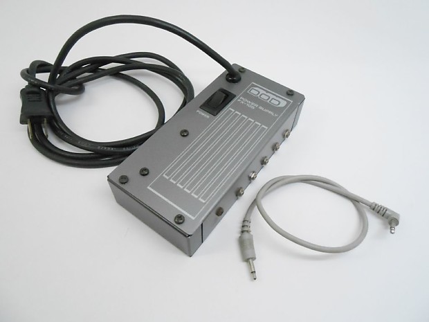 ベストDOD FX-105 Power Supply パワーサプライ 3.5mm Phone Jack 仕様 Made In USA　動作確認済　送料無料 その他