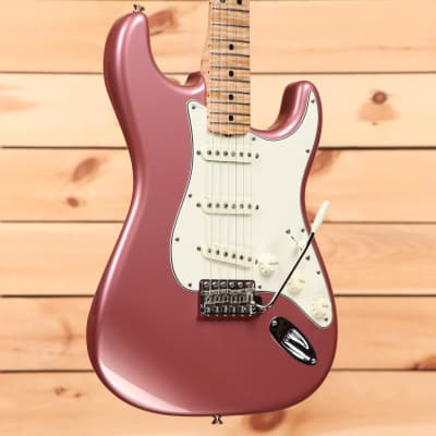 タイムセール 探し方 Shop Custom Fender Limited Burgundy - NOS Stratocaster 1965 ギター