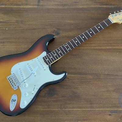 Fender Stratocaster, Three Tone Sunburst, 1997 image 3