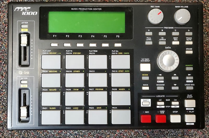 Akai MPC 1000 Drum Machine (Richmond, VA) | Reverb