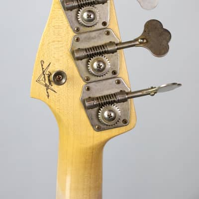 Fender Custom Shop '64 P-Bass Relic Bleached 3-Tone Sunburst image 5