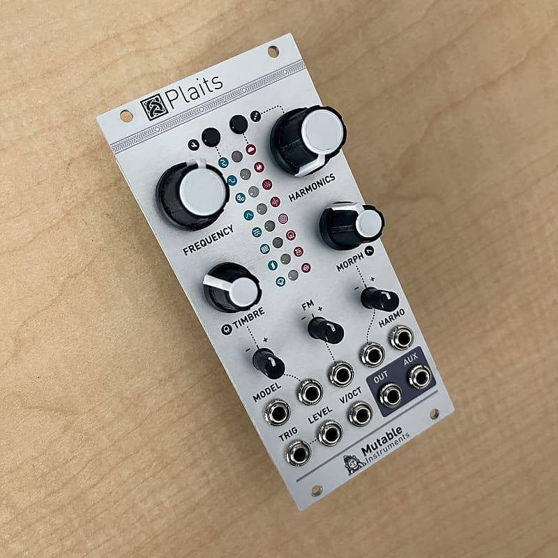 Mutable Instruments Plaits