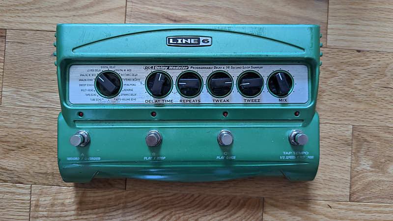 Line 6 DL4 Delay Modeler | Reverb