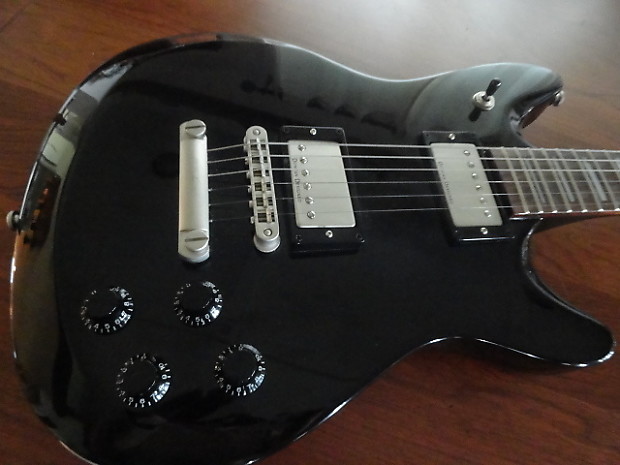 Squier M80 Master Series