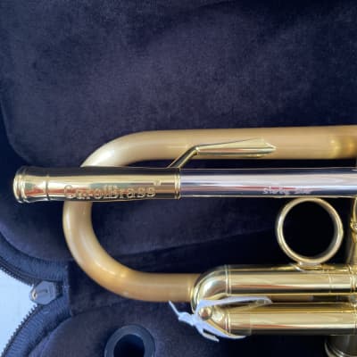 New Carol Brass CTR-5060H-GSS-SLB Professional Bb Trumpet,Satin Lacquered Bell; with Case, Mouthpiece image 3