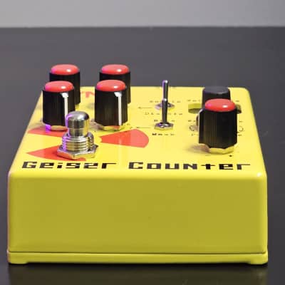 WMD Geiger Counter Digital Destruction Guitar Pedal