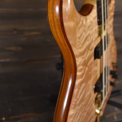 Alembic Custom Stinger Omega lined fretless Bass guitar w LED's 5A Quilted Maple image 13