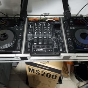 2 Pioneer CDJ-900 & DJM 800 | Reverb