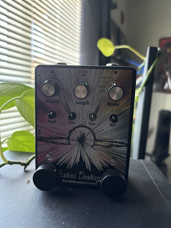 EarthQuaker Devices Astral Destiny