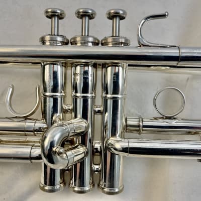 Yamaha YTR-8335LAS Custom LA Trumpet image 4