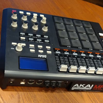 Akai MPD32 | Reverb