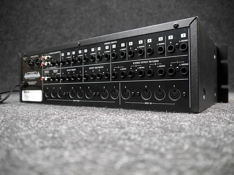 Tascam MM-200 Rack Line Mixer - 2nd Hand