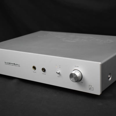 Luxman P-200 High-Fidelity Headphone Amplifier in Excellent Condition image 7
