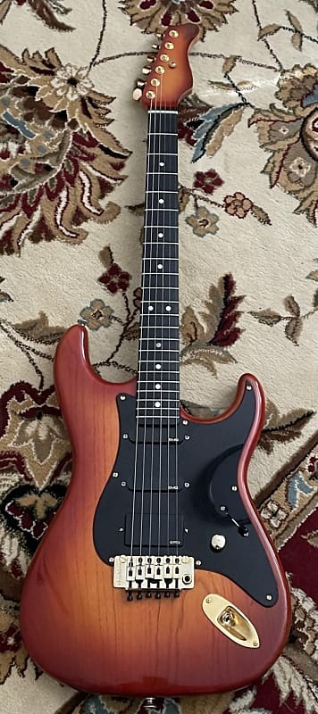 Valley Arts Custom Pro M Series | Reverb