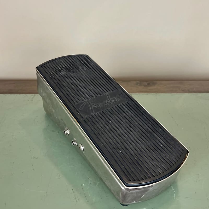 organ69 : [ap045]Fender Volume Pedal PR726