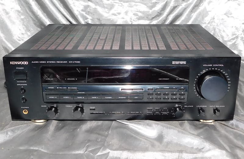 OIOI　Kenwood KRF-V7030 アンプ 本体 OIOI様 専用 Kenwood KRF-V7030 アンプ 本体