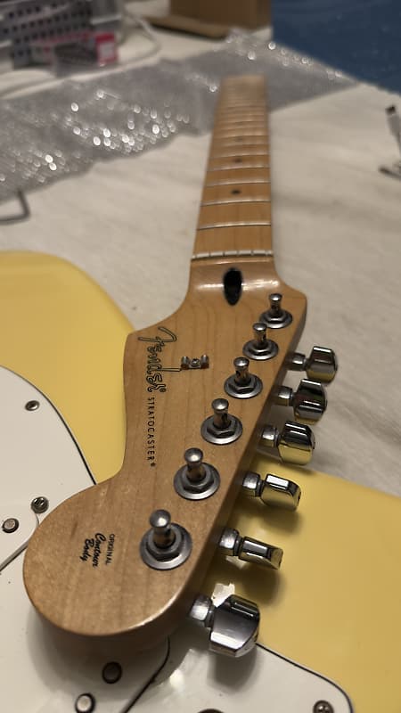Fender Player Stratocaster Maple Neck image 1