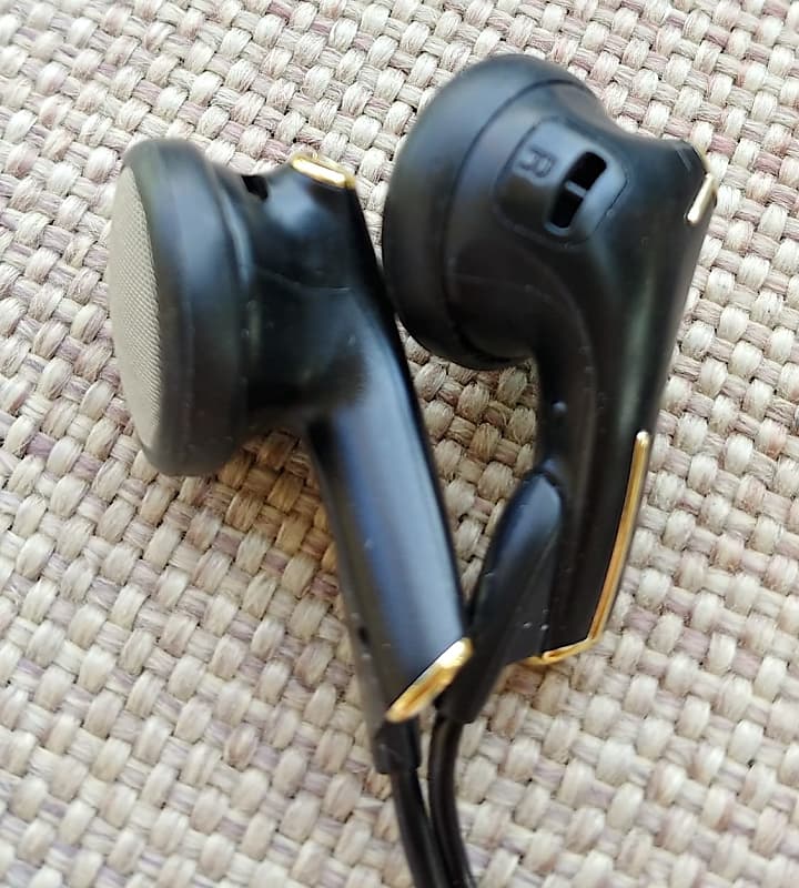 Sony MDR-E565 Dynamic Earphones | Reverb