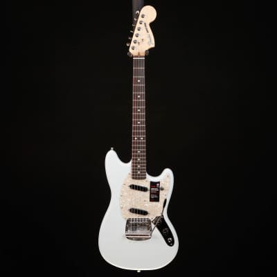 Fender American Performer Mustang, Satin Sonic Blue 7lbs 8.3oz image 2