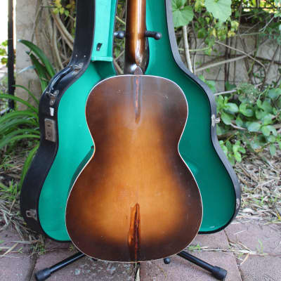 Vintage 1930s Victoria Roundhole Archtop by Harmony USA Project w/ Case image 7