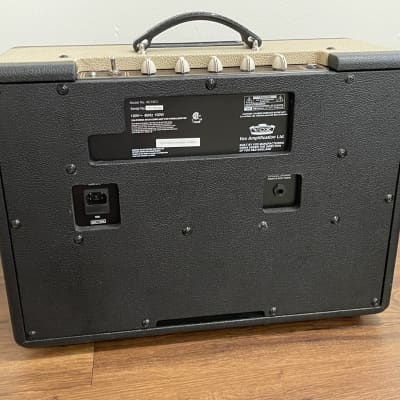 AC10C1 Limited Edition Cream Bronco - Vox Amps