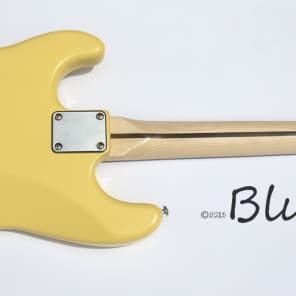 Blueline Guitars Strat 2015 Yellow Flat image 7