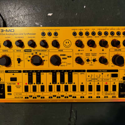 Behringer TD-3-MO Modded Out Analog Bass Synthesizer | Reverb