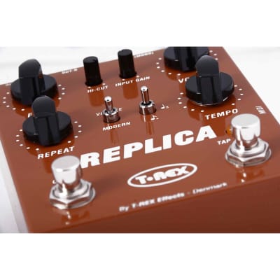 T-Rex Replica Stereo Delay Guitar Effects Pedal with Tap Tempo image 4