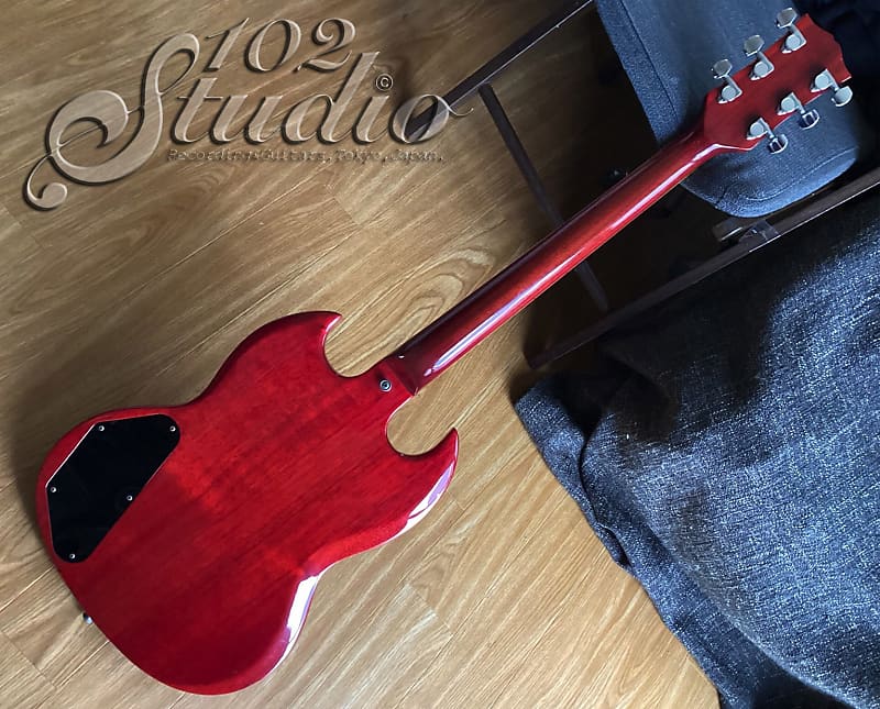 Burny / Fernandes SG-75AY 1980's “Angus Young SG sig