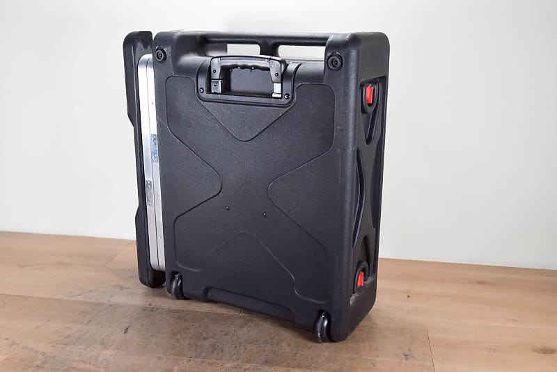 SKB 1SKB-RLX3 3U Roll-X Rack Case (church owned) CG00S6B