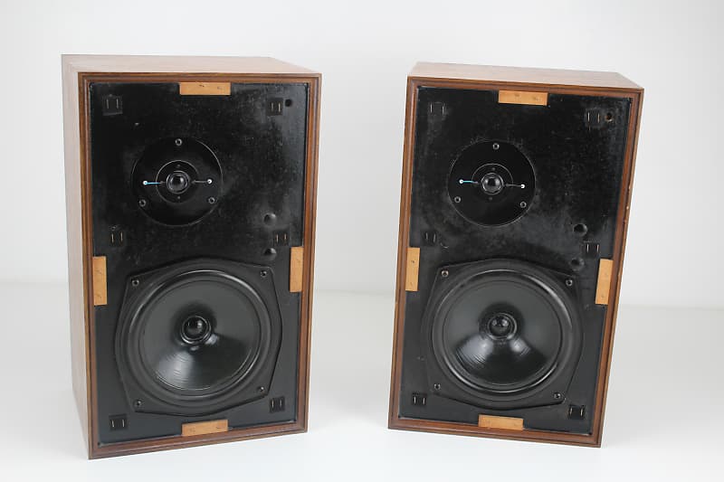 KEF Chorale SP 1016 - 1 woofer not working  			