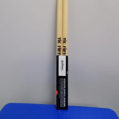 Vic Firth American Classic 2B Drum Sticks image 1